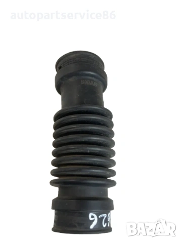 Въздушен маркуч за Mazda 626 2.0 TDI (2001) RF2A13223