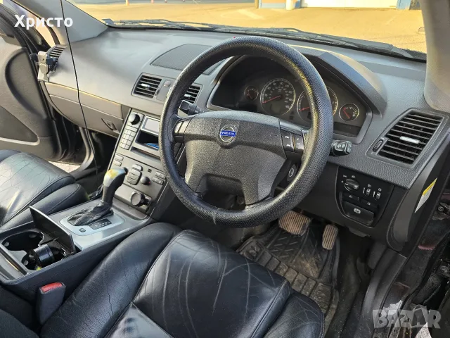 Volvo XC90 2,4 D5 163+, снимка 4 - Автомобили и джипове - 55792583