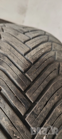 Зимни гуми Michelin Alpin 6 215/60/R17, снимка 4 - Гуми и джанти - 52503876