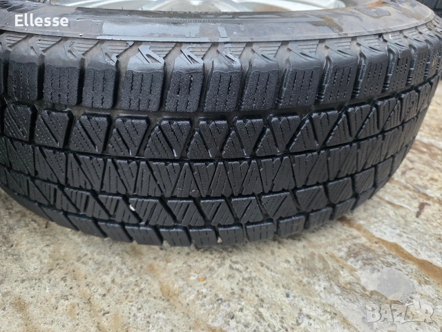 Bridgestone Blizzak Dm-v3 215/70/16 Dot2322, снимка 5 - Гуми и джанти - 53060810