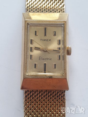 Позлатен дамски часовник Timex Electric, снимка 2 - Дамски - 40287588