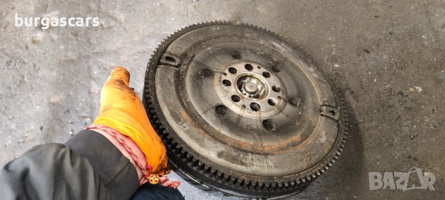 Демпферен Маховик Bmw 118D - 122к.с E87 2005г , снимка 2 - Части - 53722747