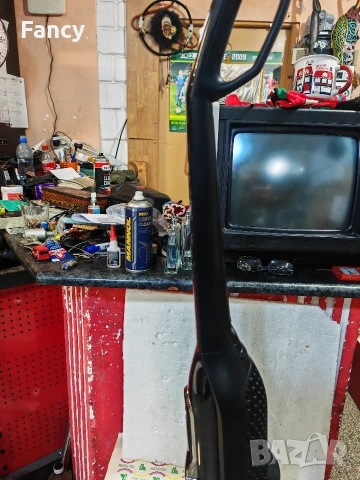 Прахосмукачка Bosch Athlet serie 6/20V , снимка 8 - Прахосмукачки - 53386997