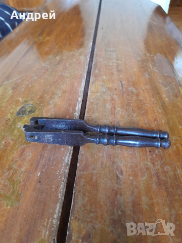 Стара орехотрошачка #16