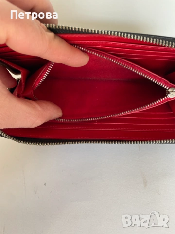Кожен портфейл Christian Louboutin Оригинал, снимка 8 - Портфейли, портмонета - 51767203