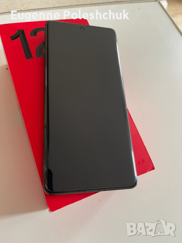 Oneplus 12. RAM 16 GB / 512 Перфектен Като Нов e-sim, снимка 4 - Други - 53483557
