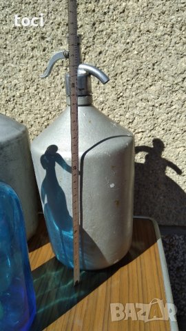 Стари сифони от соца за газиране на вода със патрони с СО², снимка 3 - Антикварни и старинни предмети - 42160880