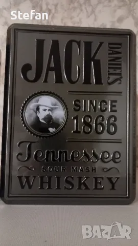 Метални кутии от уиски, снимка 13 - Колекции - 43425065