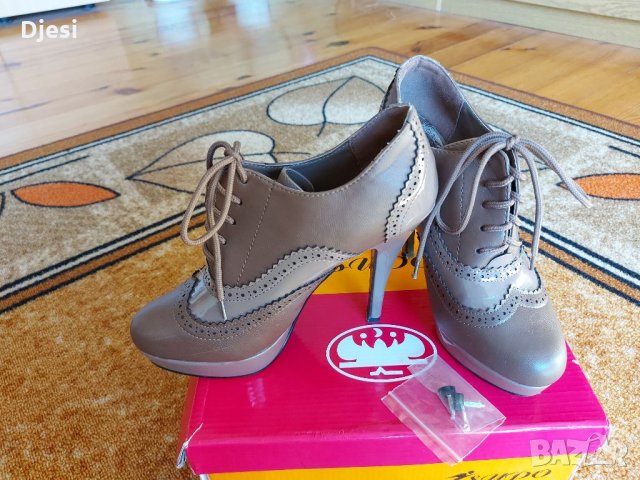 Обувки на ток, снимка 7 - Дамски обувки на ток - 35844832