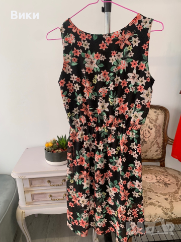 Асиметрична рокля 12-14г ръст 158-164 подходяща за размер XS, снимка 16 - Рокли - 44687429