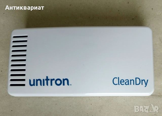 Уред за сухо почистване на слухови апарати и слушалки за поставяне в ушите с UV облъчване UNITRON, снимка 4 - Други - 52597791