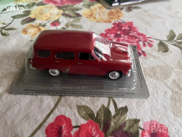 Деагостини Москвич 1:43, снимка 5 - Колекции - 52882555