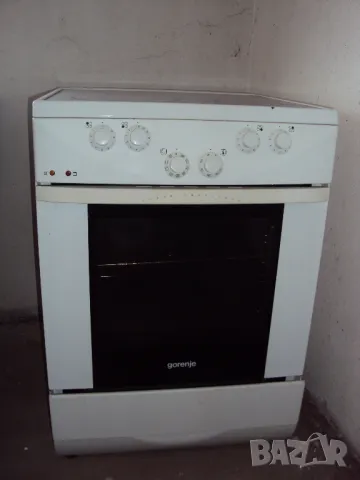 Готварска печка Gorenje EC7705W, снимка 1 - Печки, фурни - 47363071