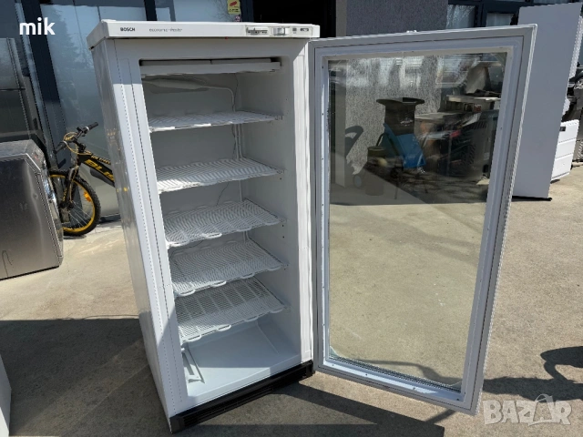 Минусова хладилна витрина Bosch 146см , снимка 8 - Витрини - 53744349