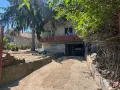Вила с голям двор в с. Ветрен, снимка 2