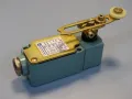 изключвател Telemecanigue XC2-JC 0131 Limit Switch, снимка 2
