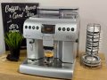Kафемашина Saeco Royal One Touch Cappuccino, снимка 2