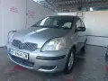 Toyota Yaris бензин, снимка 4