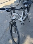 продавам страхотно електрическо колело 28.цола ктм , снимка 4