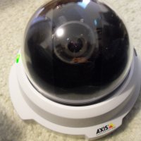 Камера за видеонаблюдение AXIS P3304 PoE куполна dome, снимка 2 - IP камери - 42000879