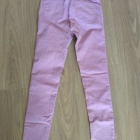 Лилави дънки H&M 9 години, снимка 3 - Детски панталони и дънки - 41633796