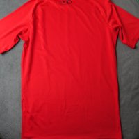M/L червена мъжка компресионна тениска на Under Armour (made in Mexico), снимка 6 - Спортни дрехи, екипи - 41462442