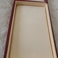 Стара кутия за медали, снимка 9 - Колекции - 44339732