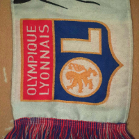 футболен шал Olympique Lyon, снимка 3 - Футбол - 44588507