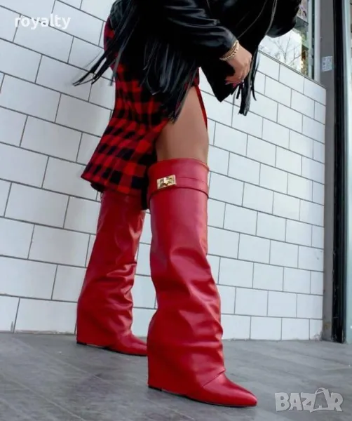 Ботуши на платформа - червена кожа, снимка 1