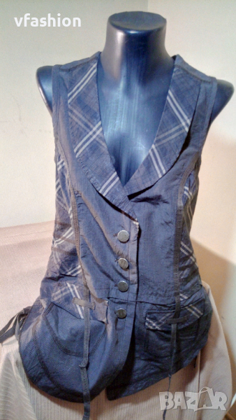 ДАМСКИ ЕЛЕК НОВ (или раз без ръкав), снимка 1