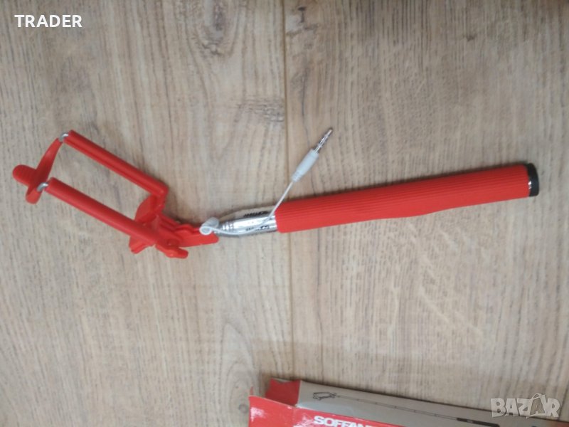 Selfie stick Soffany за мобилен смарт телефон селфи стик с аудио жак, метален корпус, снимка 1