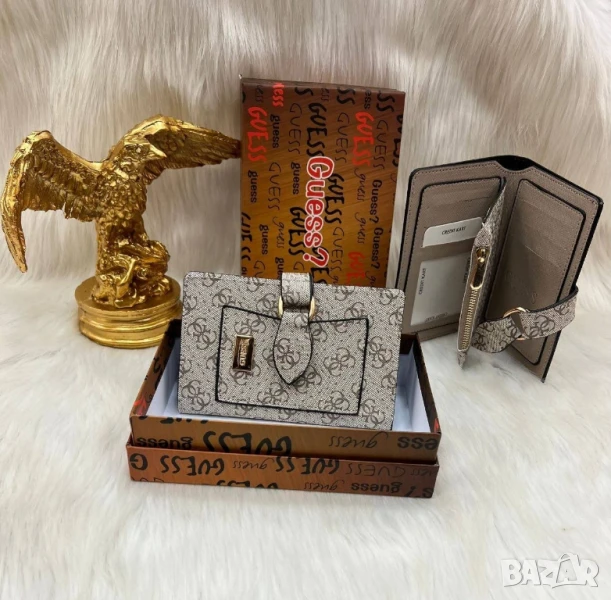 портмонета в кутия guess , снимка 1