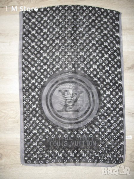 Louis Vuitton дамски шал, снимка 1