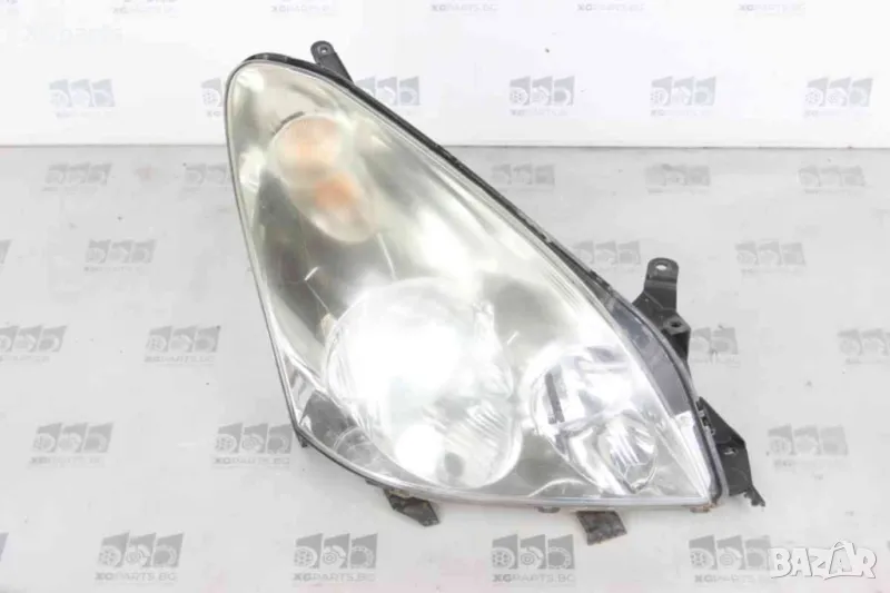 Десен Фар за Toyota Corolla Verso (2003-2007), снимка 1