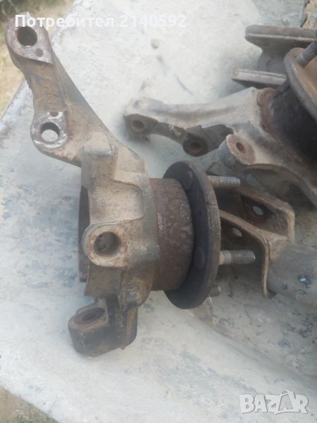 Окачване (предни пружини и главина) за ленд роувър (land rover), снимка 1