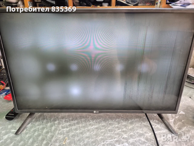 LG 32LF5800 Счупен дисплей