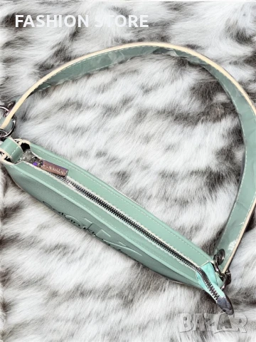 Чанта Calvin Klein, снимка 3 - Чанти - 47127236