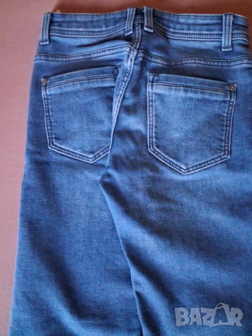 Дънки за 8-9 годишно момче, снимка 2 - Детски панталони и дънки - 52727666