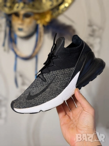 оригинални маратонки Nike Air Max 270 Flyknit номер 44-45, снимка 12 - Маратонки - 53511270