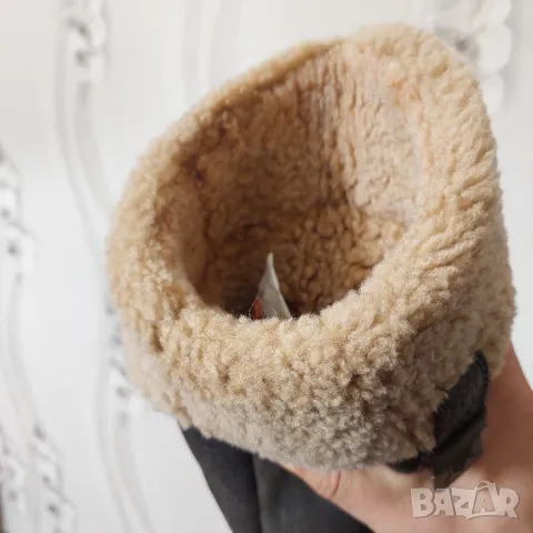 UGG Australia 5191 Locarno  номер 37  ботуши от овча кожа , снимка 14 - Дамски ботуши - 48018806