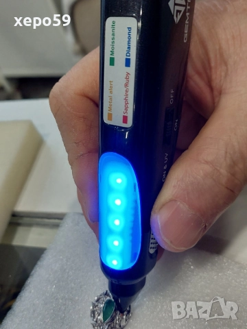 Стари дамски златни обеци с изумруд и диаманти., 1 650 лв, снимка 3 - Обеци - 52217598