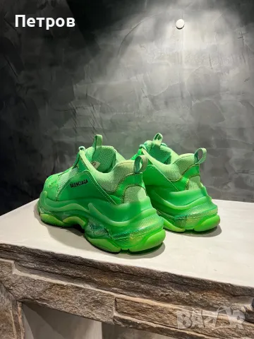 КАТО НОВИ Balenciaga Triple S Green 100% оригинални, снимка 3 - Ежедневни обувки - 48815078