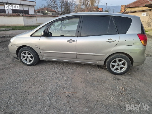 Toyota Corolla Verso , снимка 6 - Автомобили и джипове - 53731164