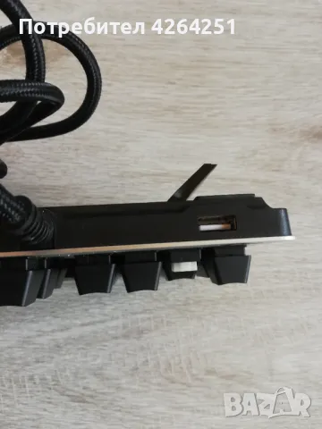 Logitech G413 silver механичка клавиатура с подсветка, снимка 4 - Клавиатури и мишки - 47600860