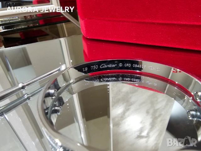 CARTIER Love Ceramic Paved White Gold Classic Diamond Гривна с Отверка, снимка 8 - Гривни - 53237058