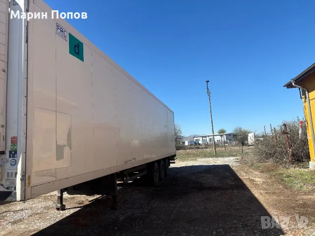 Хладилен фургон, снимка 2 - Ремаркета - 49598152