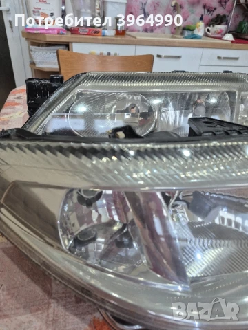 Кристални Оригинални Неразличими от нови фарове VALEO за Рено Лагуна 2 2001/2005г , снимка 2 - Части - 50460775