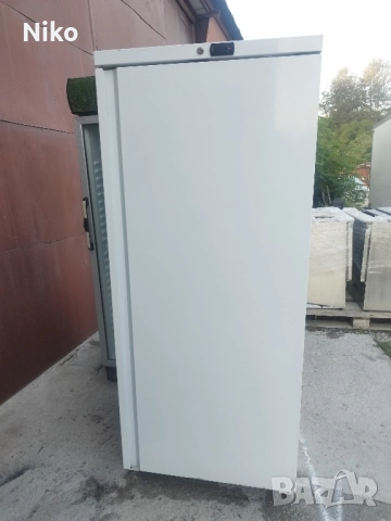 Професионален фризер Gastro Hero