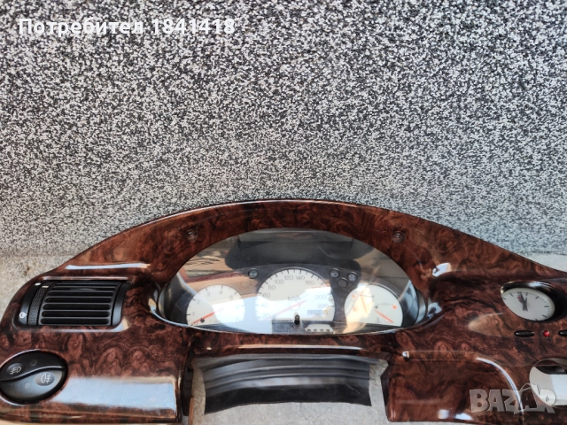 Панел с километраж Форд Ескорт 1.6 16V/ Ford Escort 1.6 16V, снимка 3 - Части - 51770847