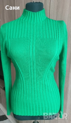 Зелени пуловери